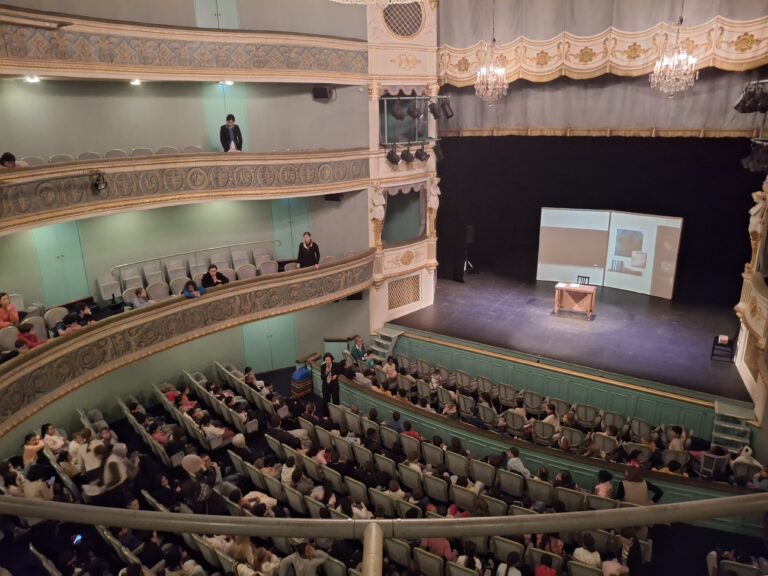 Sortie au Théâtre Montansier pour nos élèves de CM2