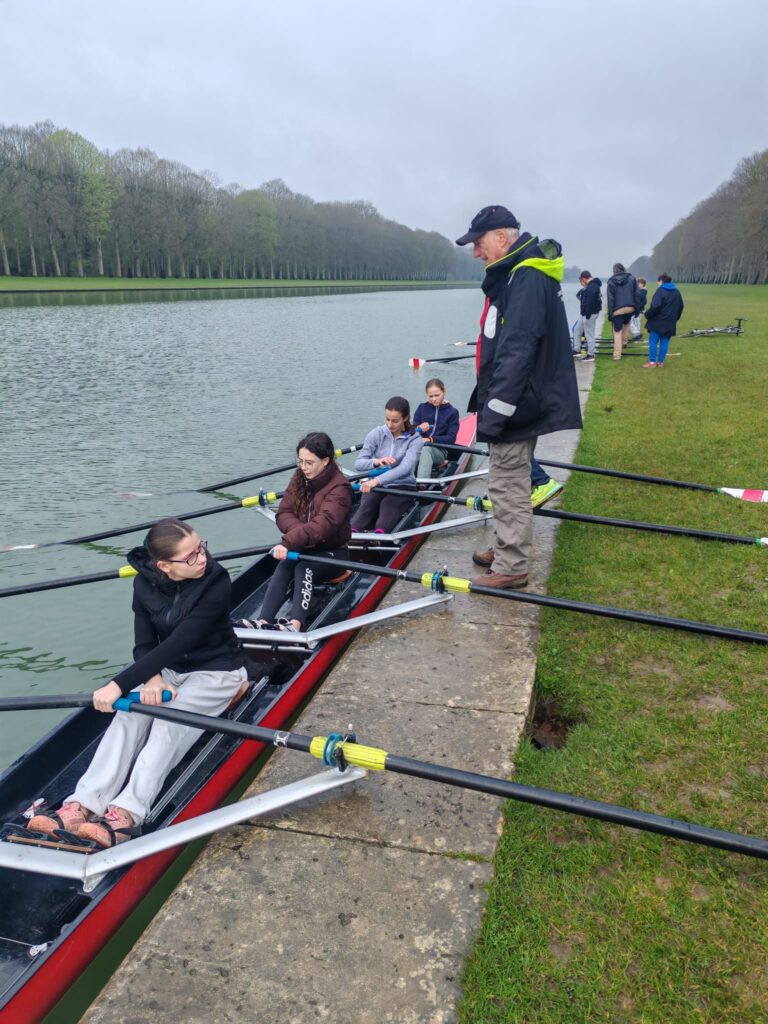 Initiation à l&rsquo;aviron pour notre classe gym !